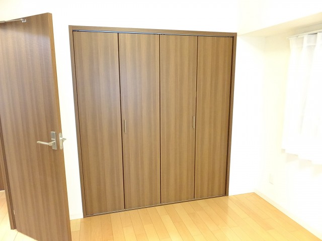 サニークレスト三田　洋室2