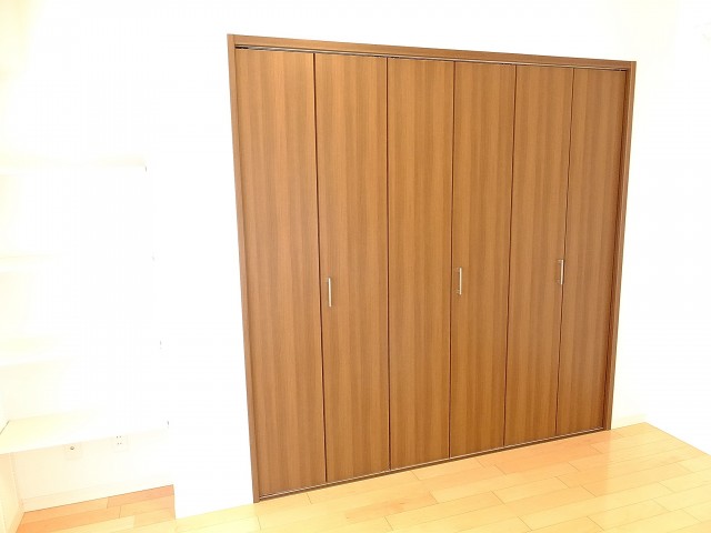 サニークレスト三田　洋室3クローゼット