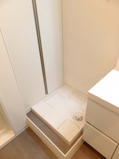 日本橋箱崎ハイツ　洗濯機置場