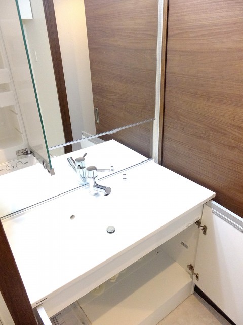 シティ田町　洗面台