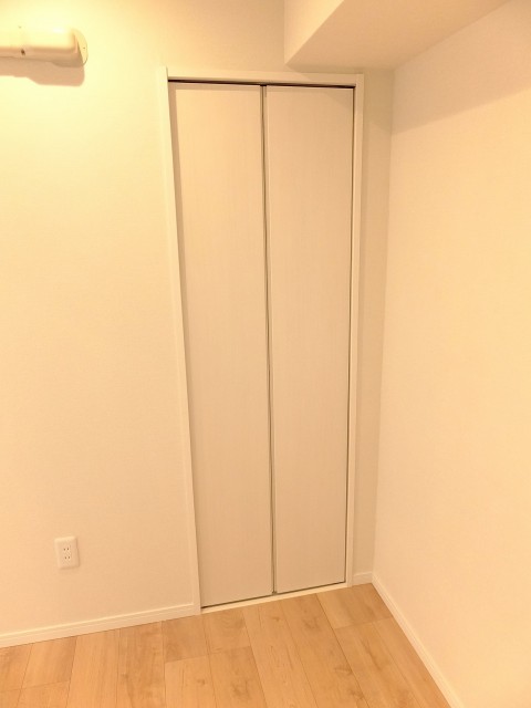 方南町セントラルマンション　洋室1