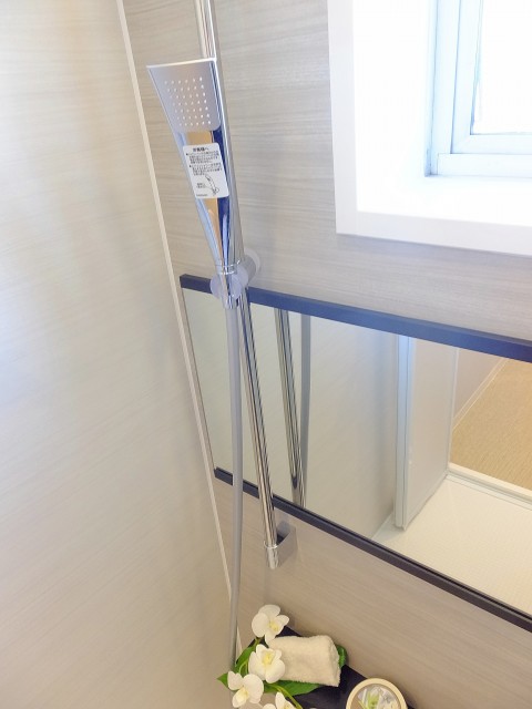 日商岩井方南町マンション　バスルーム