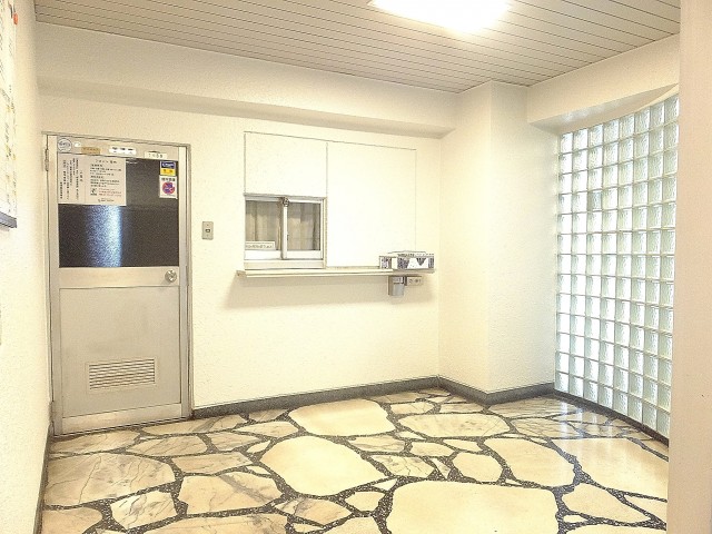 マンション白金苑　管理室