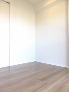 マンション白金苑　ベッドルーム①