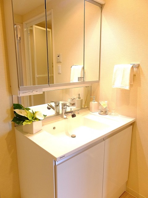 マンション白金苑　洗面台