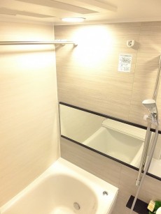 マンション白金苑　浴室設備