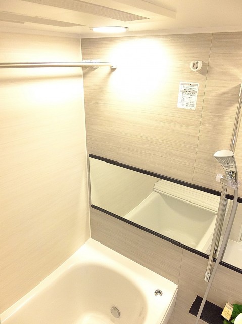 マンション白金苑　浴室設備