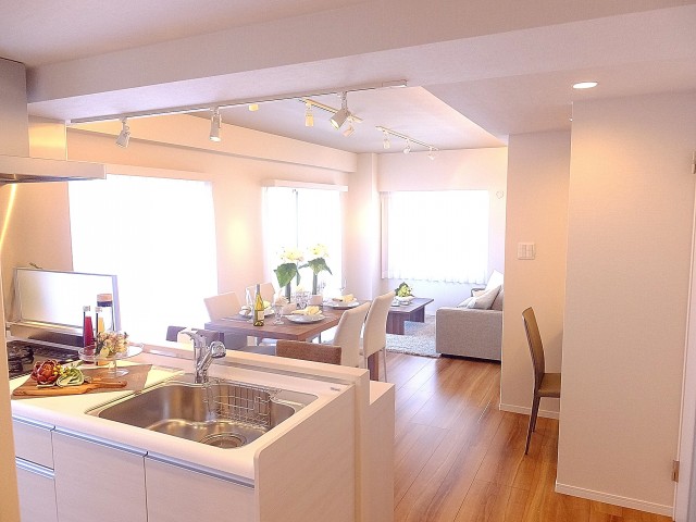 マンション白金苑　LDK