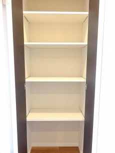 マンション白金苑　収納