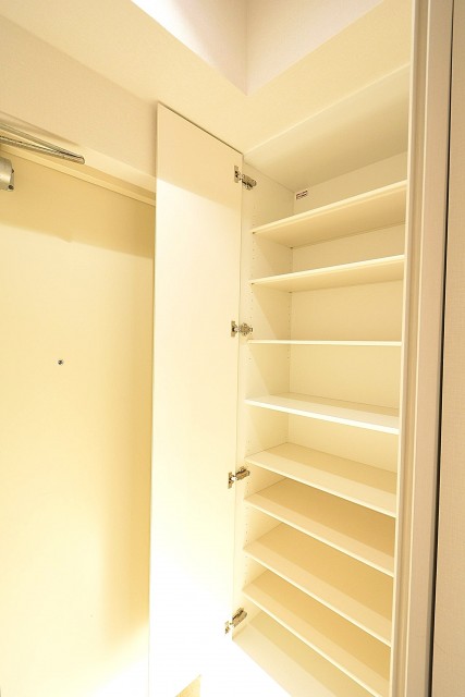 ハイツ赤坂　シューズBOX