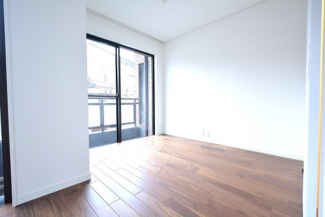 シャンボール代々木上原　7.3帖のベッドルーム