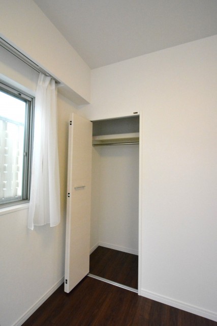 光建ハイムブリリアンス六本木　洋室　約5.1帖　収納