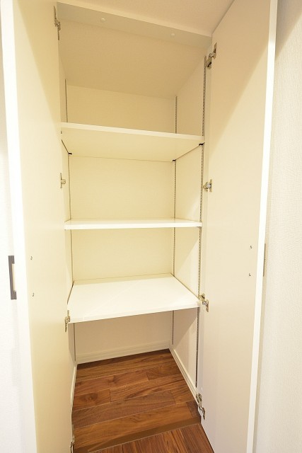 シャンボール代々木上原　22.8帖のLDKの収納