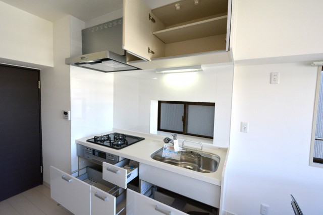 日興パレス広尾プラザ　キッチン