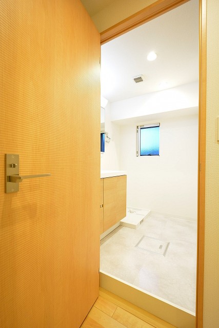 秀和第二南平台レジデンス　サニタリールーム