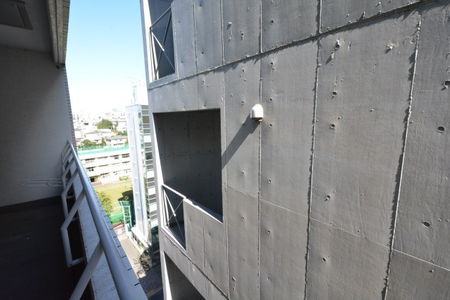 日興パレス広尾プラザ　バルコニー