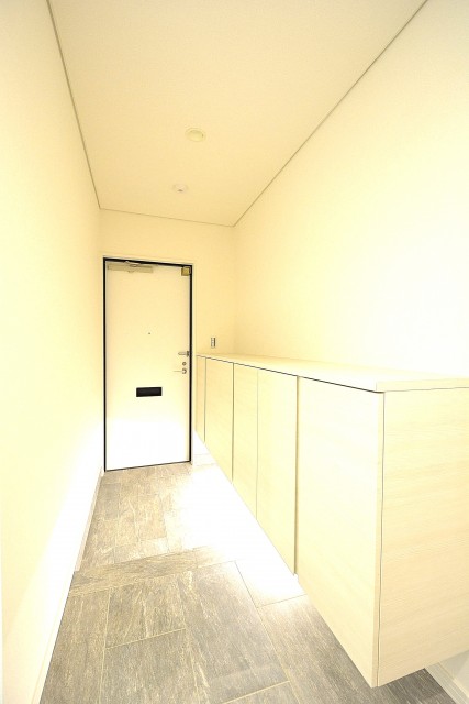 シャンボール代々木上原　シューズBOX