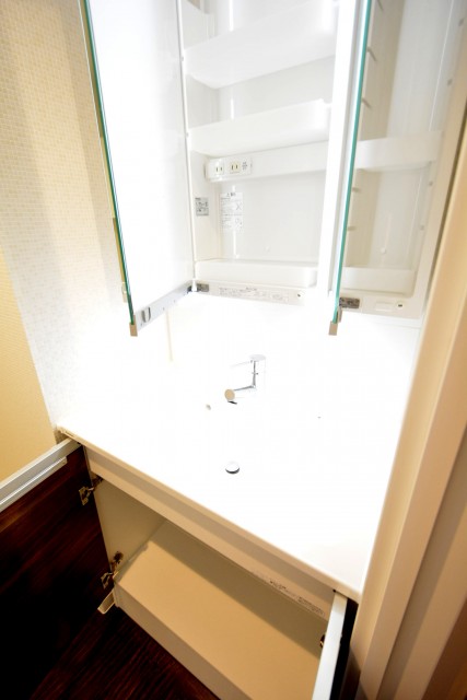 プロスペアー祐天寺テラス　洗面台