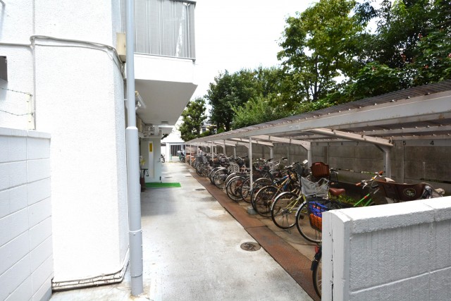 豊栄西荻マンション　駐輪場