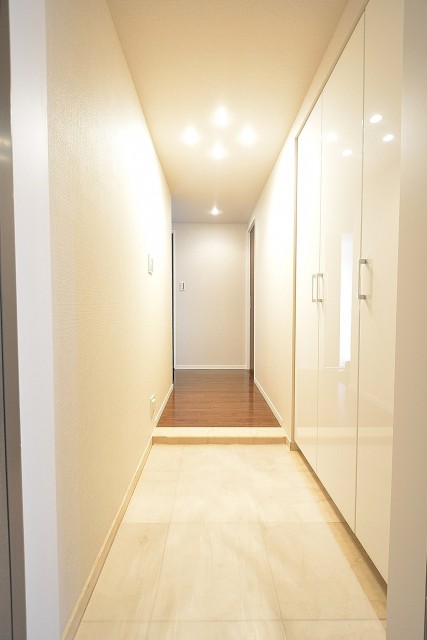 三軒茶屋シティハウス　玄関