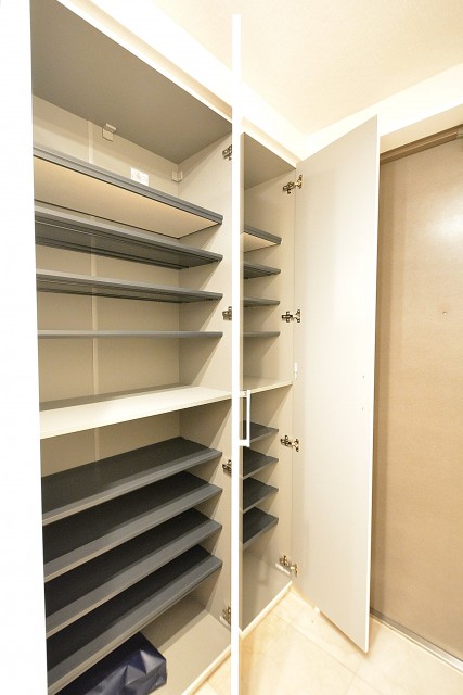 三軒茶屋シティハウス　シューズBOX