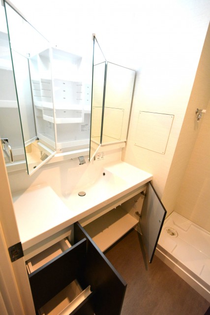 月島リバーハウス　洗面台