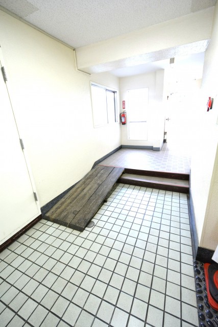 西荻リリエンハイム　エントランス