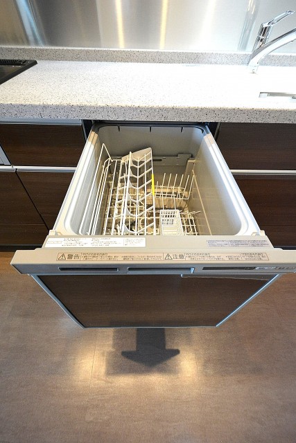 三軒茶屋シティハウス　食洗機