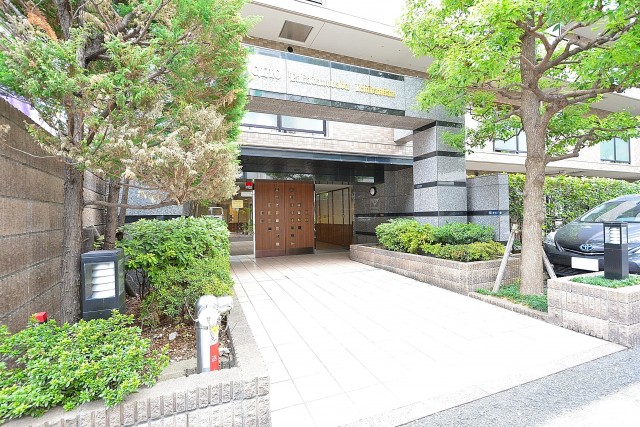 クリオ高田馬場壱番館　エントランス