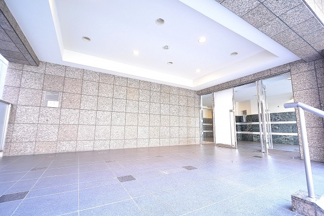 三軒茶屋シティハウス　エントランス