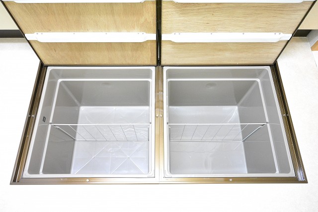 クリオ高田馬場壱番館　キッチン床下収納