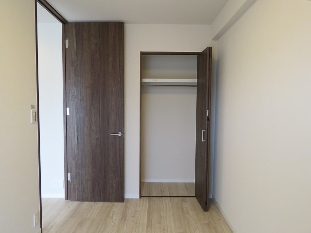 ルピナス中野レジデンス　洋室約5.0帖