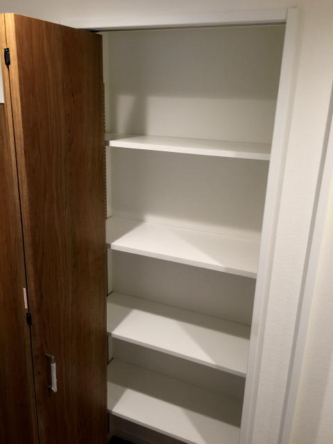 北大塚ハイツ　廊下収納