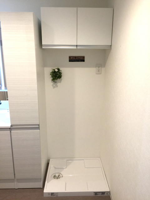 パロス新富町　洗濯機置場