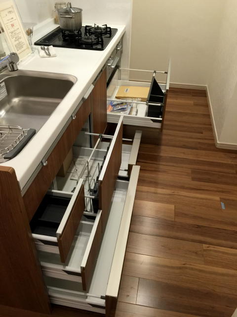 パロス新富町　キッチン