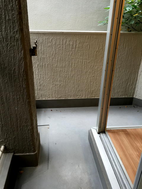 三軒茶屋サンハイツ　バルコニー