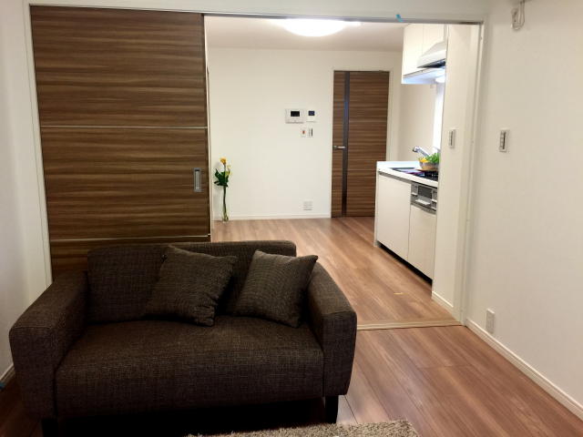 三軒茶屋サンハイツ　洋室約5.2帖