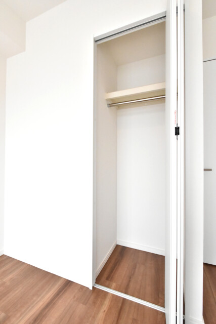 三軒茶屋シティハウス 洋室2