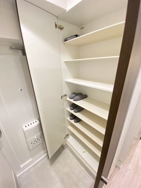 サンハイツ八幡山 玄関