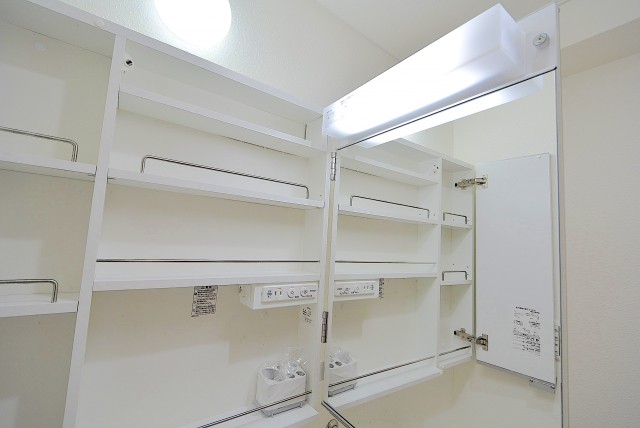 サニークレスト三田 洗面