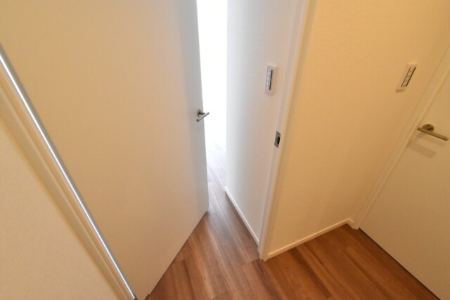 三軒茶屋シティハウス 洋室2