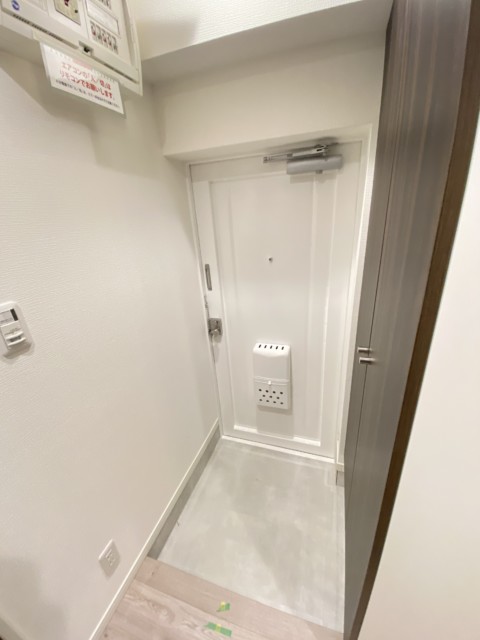 サンハイツ八幡山 玄関