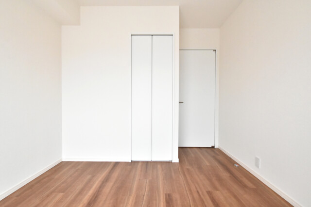 三軒茶屋シティハウス 洋室2