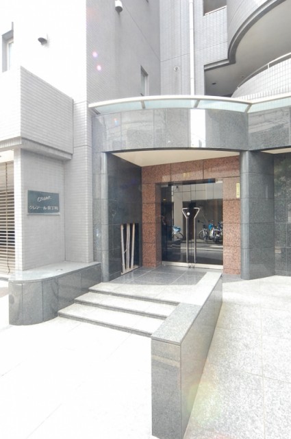 クレアール余丁町　エントランス