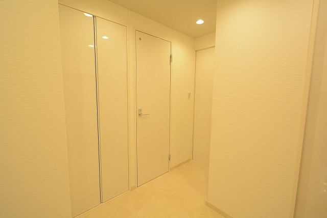 古河松原マンション 玄関