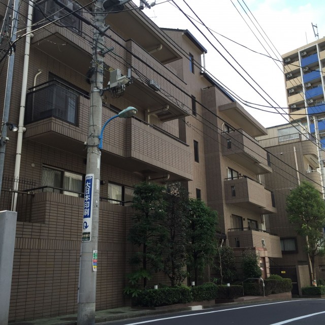 藤和薬王寺ホームズ　外観