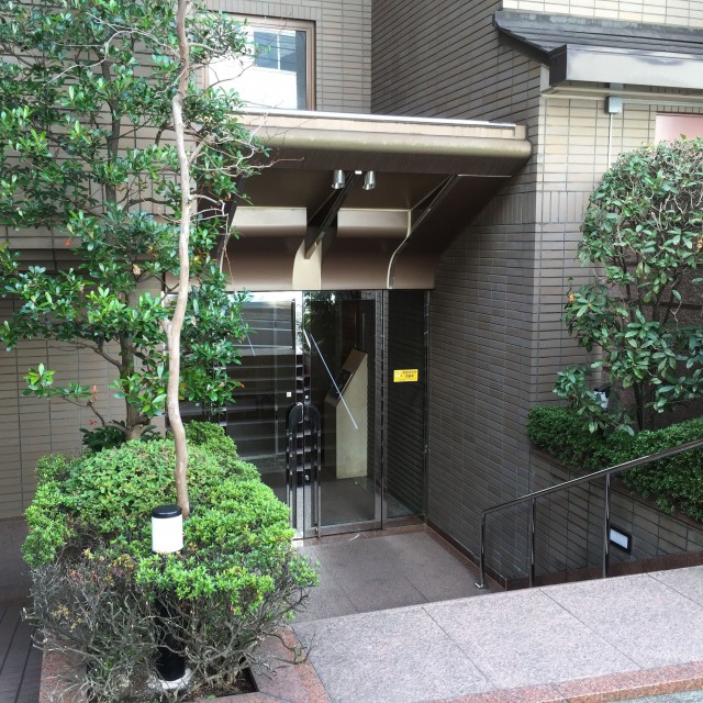 藤和薬王寺ホームズ　エントランス