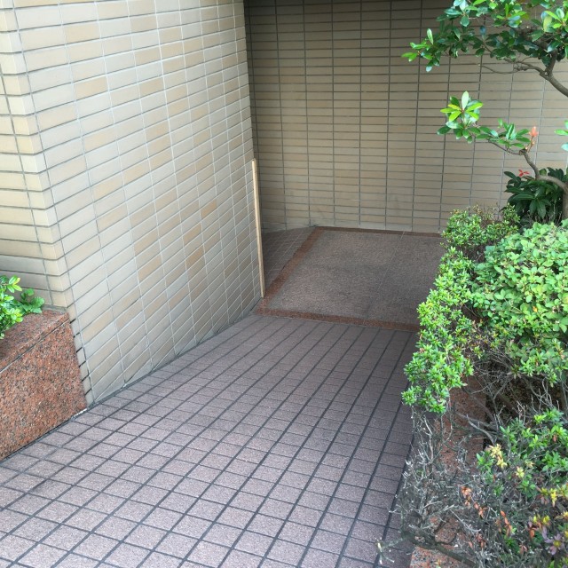 藤和薬王寺ホームズ　エントランス