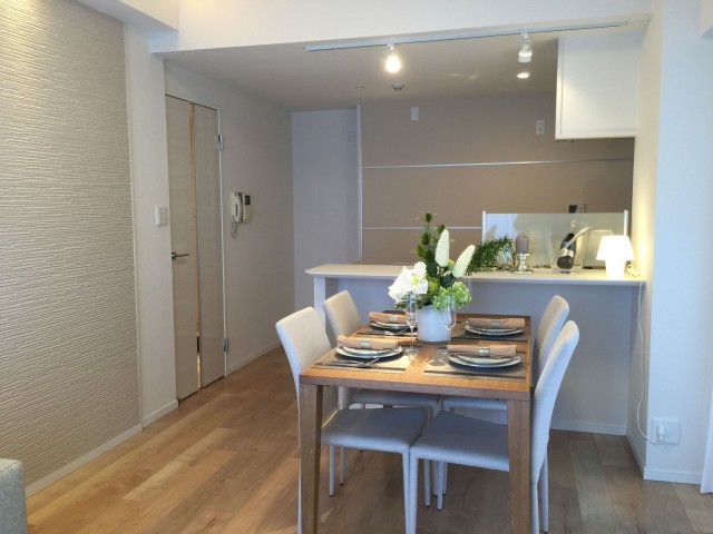 藤和薬王寺ホームズ　リビングダイニングキッチン