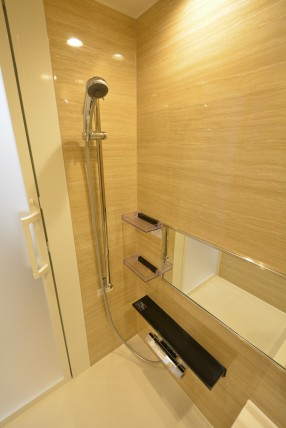 協栄メゾン代々木 浴室